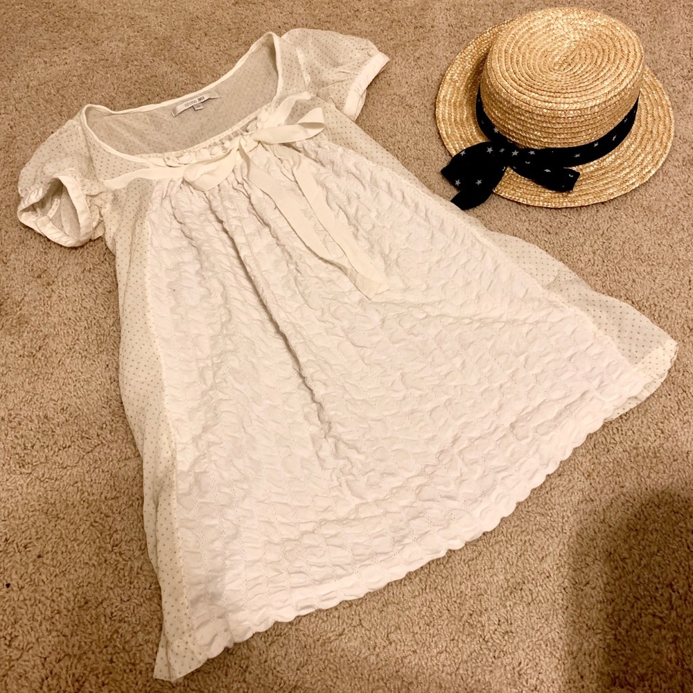Baby doll top in cream and glitter details